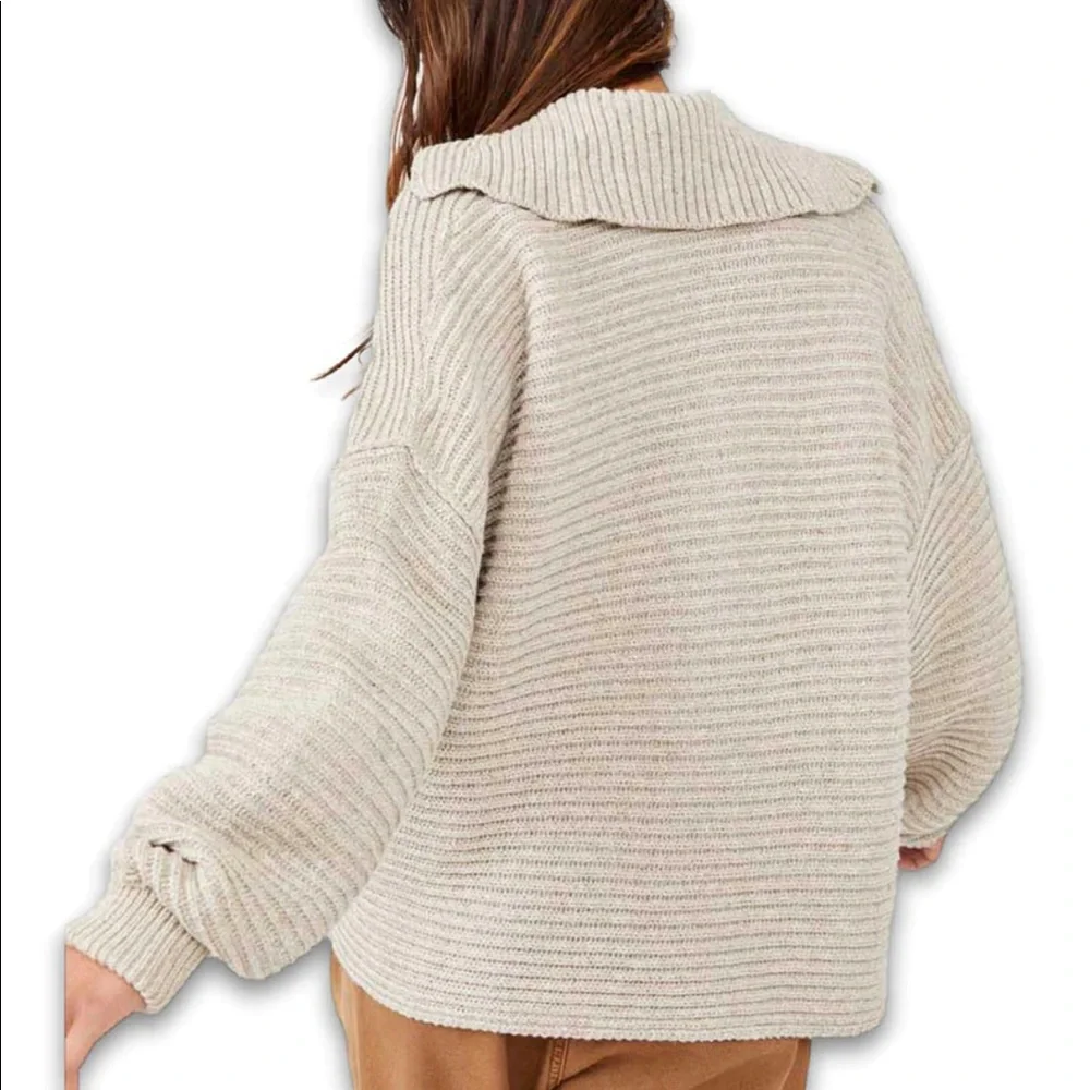 Free People Marlie Pullover Sweater in Pebble - Picture 2 of 7